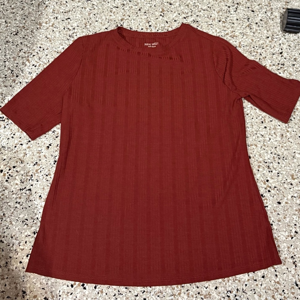 Women's Rust Top